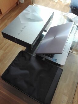 Asus Zenbook 14" - 4
