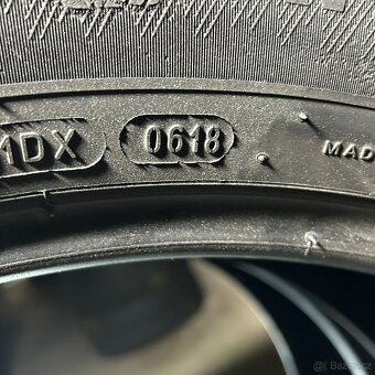 Letní pneu 275/45 R20 110V Michelin 4mm - 4
