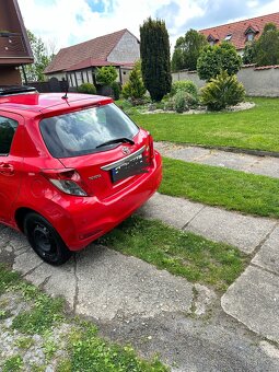Toyota Yaris 1.3 VVTI 73 - 4