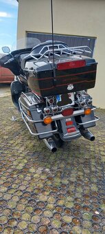 Harley Davidson Electra-Glide - 4