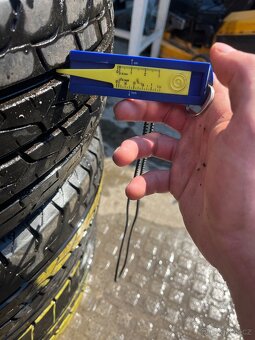 Bridgestone 225/65 R16 3ks (letní) - 4
