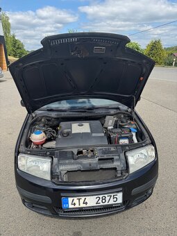 Škoda Fabia 1,2 47kW RV 2006 najeto 157000 km - 4