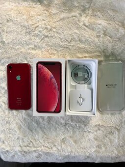 iPhone XR - 4