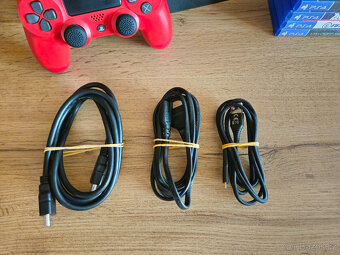 PS4 konzole Slim + 6 her TOP STAV - 4