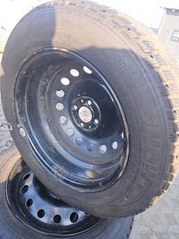 pneu zimní Renault Captur pneu + disk - 4