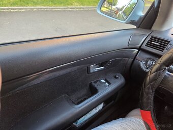AUDI A4 1.9 TDI - 4