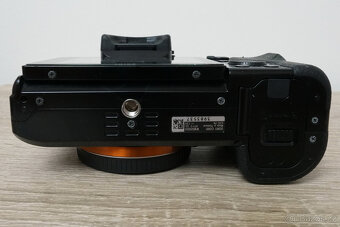 Sony Alpha A7R - 4