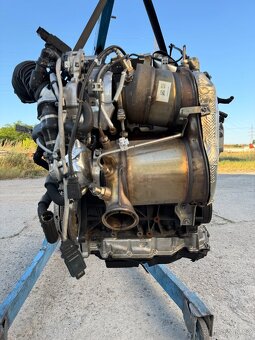 VOLKSWAGEN AUDI ŠKODA SEAT 2.0 TDi - 4