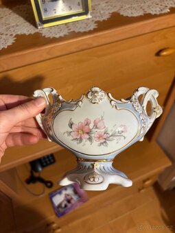Starožitné nádobí z porcelánu - 4