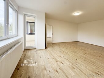 Pronájem prostorného bytu 2+kk, 62 m2 v novostavbě bytového  - 4