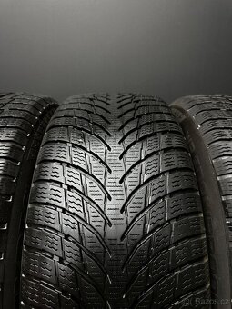 Sada pneu Nokian 215/55/17 98V - 4