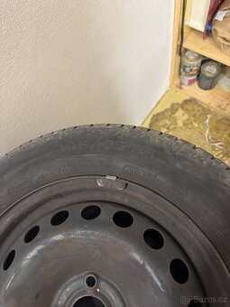 zim. pneu Michelin 195/65/R15+kola+disky+rezerva - 4