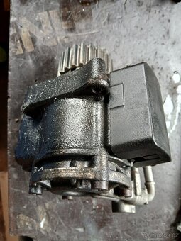 naftové čerpadlo 03L130755E - 4