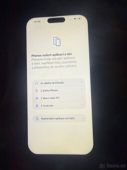 IPhone na náhradní díly - 4