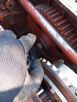 Zetor 25 převodovka - 4