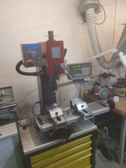 Stolní vrtačka - fréza Sieg SX2.7L s DRO a pohonem osy Z - 4