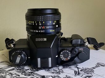 RICOH XR-8 + Rikenon XR 50mm f/2 - 4