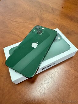 iPhone 13 mini 256 GB – Zelený krasavec v top stavu - 4