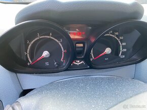 Ford Fiesta MK6 1.2i 44kW - Náhradní díly - 4