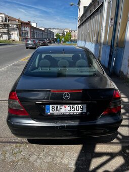 Mercedes W211 - 4