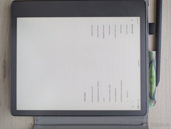 Kindle Scribe 1 Gen - 64 GB + pero - 4