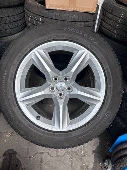 Zimní sada alu kol Audi Q7 R19 s top zimními pneu - 4