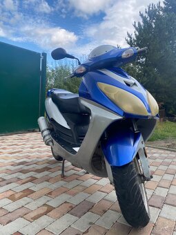 Prodám skútr 125ccm - 4