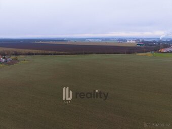 Prodej stavebního pozemku 730 m², Pohořelice, ev.č. 00044 - 4