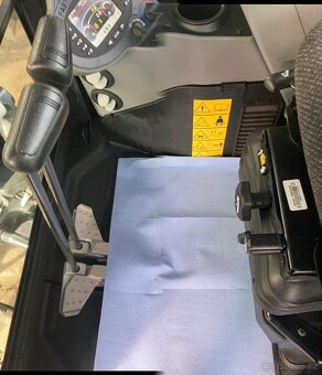 Prodám BOBCAT E 35 - 4