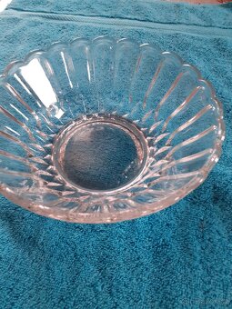 Starožitné mísy,broušené misky - 4