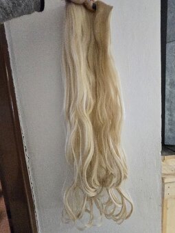 Připínací vlasy clip in - blond - 4