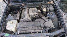 BMW E36 318ti compact- pouze 130tis km - 4