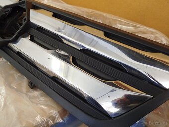 Suzuki Vitara maska - 4