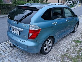 Honda FRV 2.2 diesel r.2006 - 4