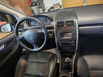 Mercedes A W169 150 manual - 4
