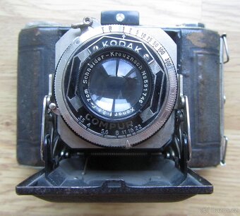 Fotoaparát Kodak Duo 620 z USA vyráběný v Německu 1933 -1940 - 4