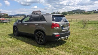 Kia Sorento II plná výbava - 4