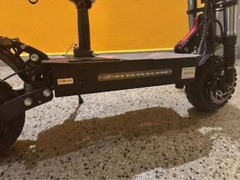 Terénní elektrický skútr se sedátkem 6000W 60V 38AH 85KM - 4