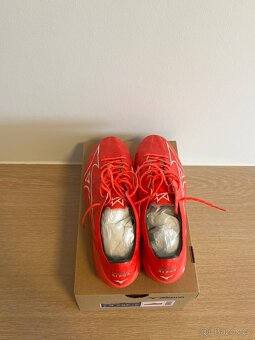 Kopačky Mizuno a Elite - 4