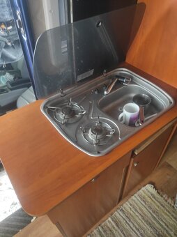 Mercedes Benz Sprinter - 4