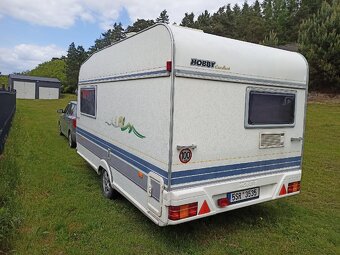 Obytný přívěs Hobby 380,ve výborném stavu,nová STK - 4