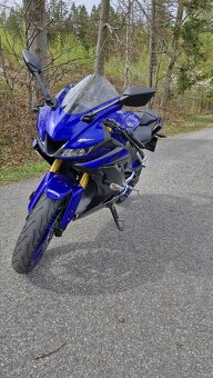 Yamaha yzf-r125 - 4