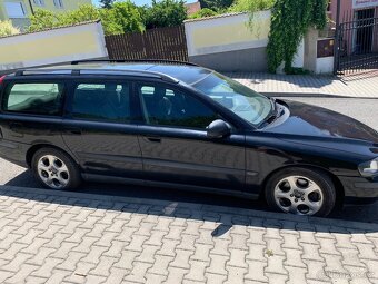 Volvo V70 D5 - 4