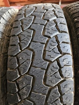 Pneu 205/80R16 A/T Hankook - 4