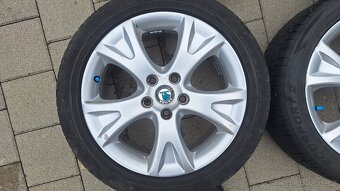 Alu kola Škoda 17" 5x112 letní pneu 225/45 R17 4-6mm - 4