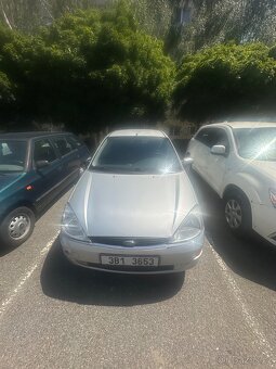 Ford Focus 2000 - 4