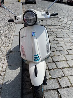 Vespa Primavera 125 Color Vibe - 4