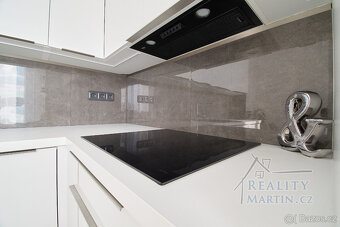 Prodej bytu 3+1 89 m² náměstí 17. listopadu, Příbram - 4
