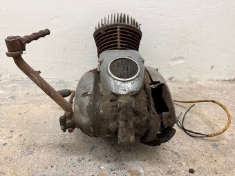Motor ČZ 150 - 4