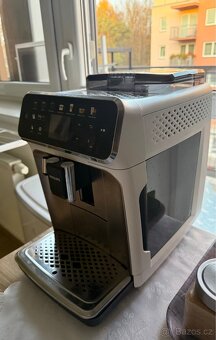 kávovar philips lattego 5400 - 4